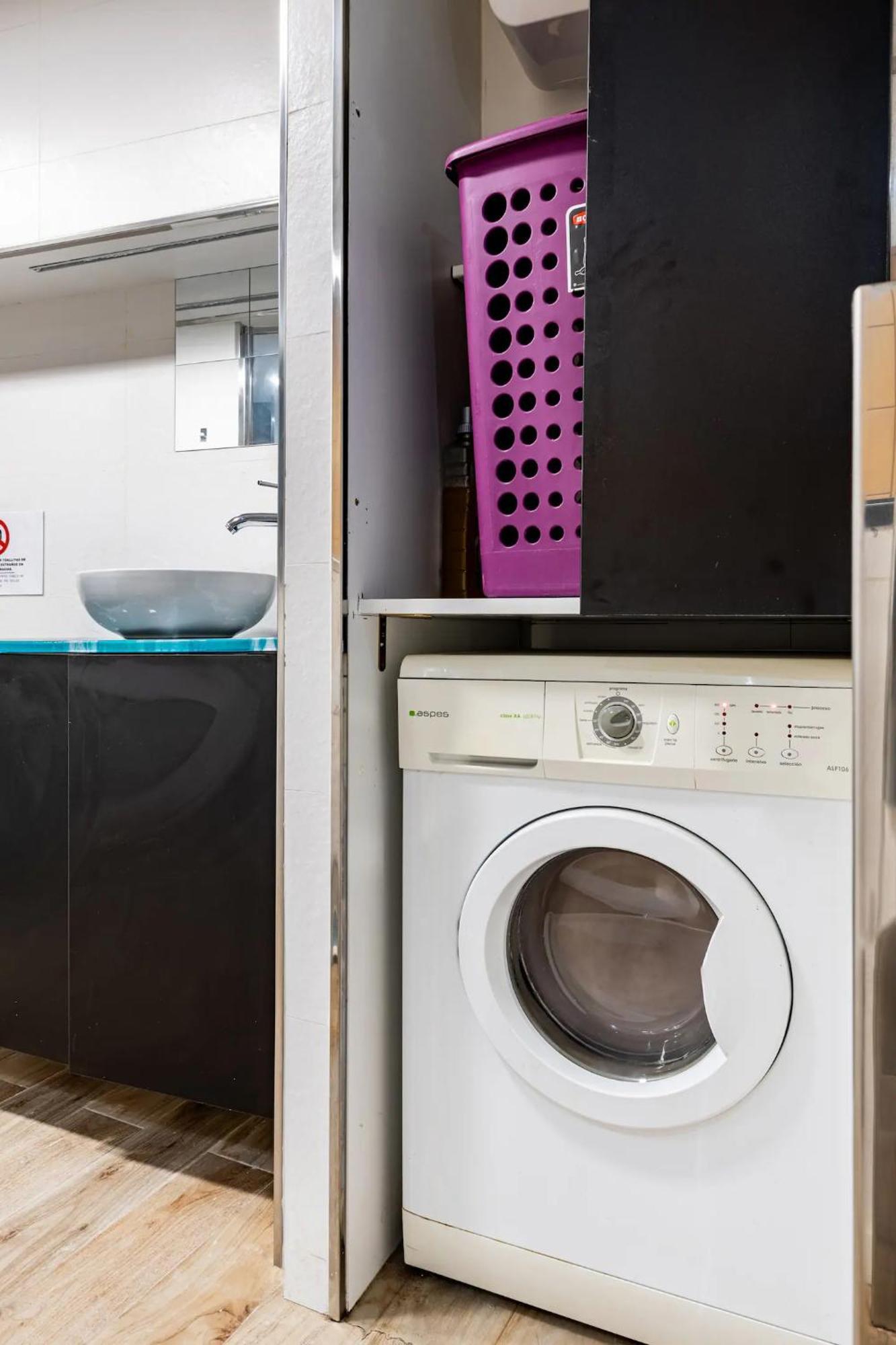 El Nido De La Cigueena Apartment Alcala de Henares Ngoại thất bức ảnh
